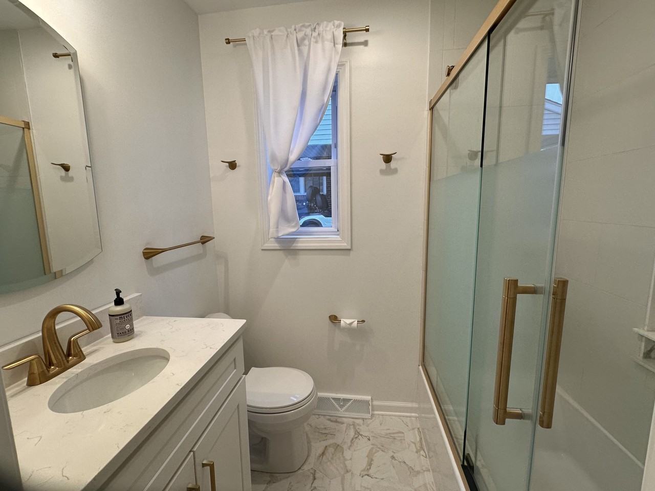 108 Homewood Rd #NA - Photo 6 of 11