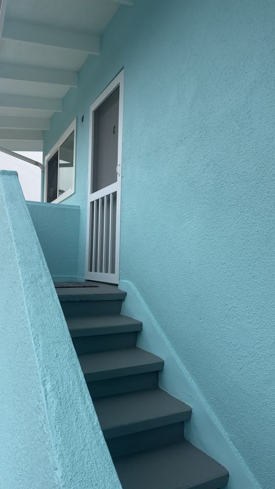 2143 Windsor Ave #C - Photo 6 of 30