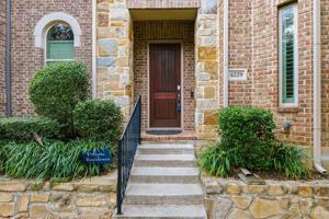 featured image of 4229 Broadway Ave #NA