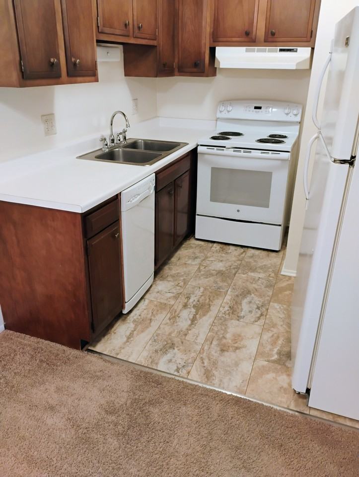 27060 Grandmont St #13 - Photo 2 of 6