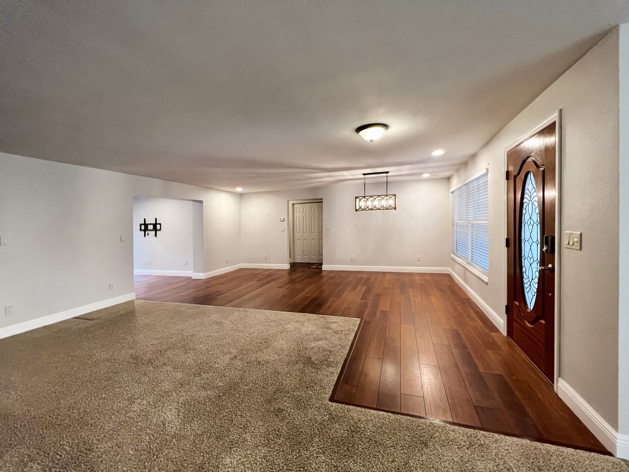 1858 Oak Park Dr S #NA - Photo 5 of 49