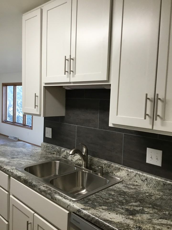 2305 Parmenter St #A - Photo 3 of 14