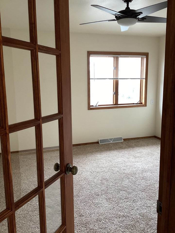 2305 Parmenter St #A - Photo 5 of 14