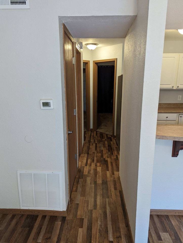 1505 W 25th Ct #B7 - Photo 5 of 16