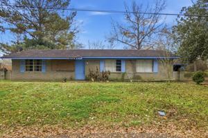 featured image of 919 25th St #1