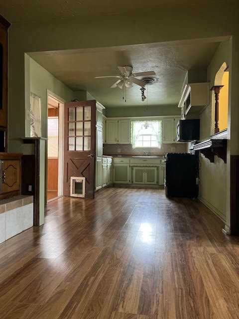 5213 N Dawson Dr #1 - Photo 6 of 17