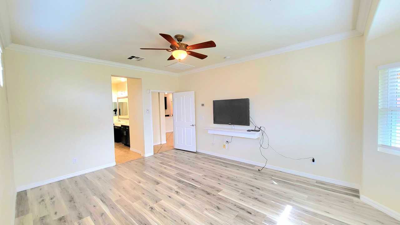 5761 Badlands Lane - Photo 3 of 20