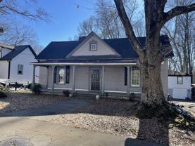 290 Henry St Se #D - Photo 1 of 1