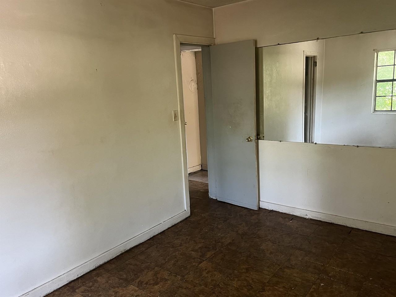 2312 Fairfax St #1 - Photo 6 of 10