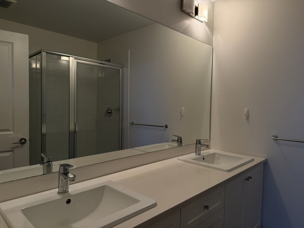 15858 Fraser Hwy #404 - Photo 5 of 8