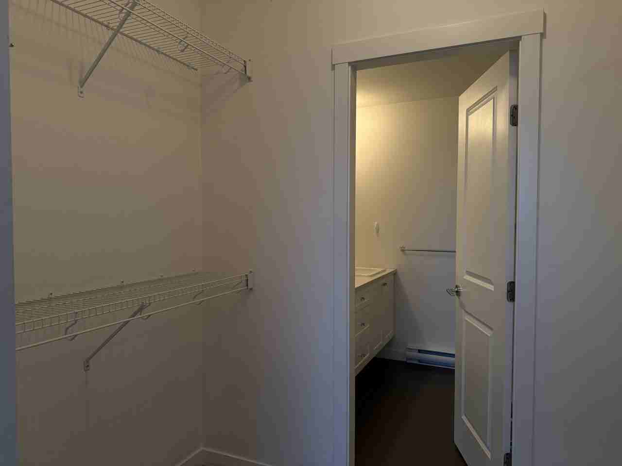 15858 Fraser Hwy #404 - Photo 4 of 8