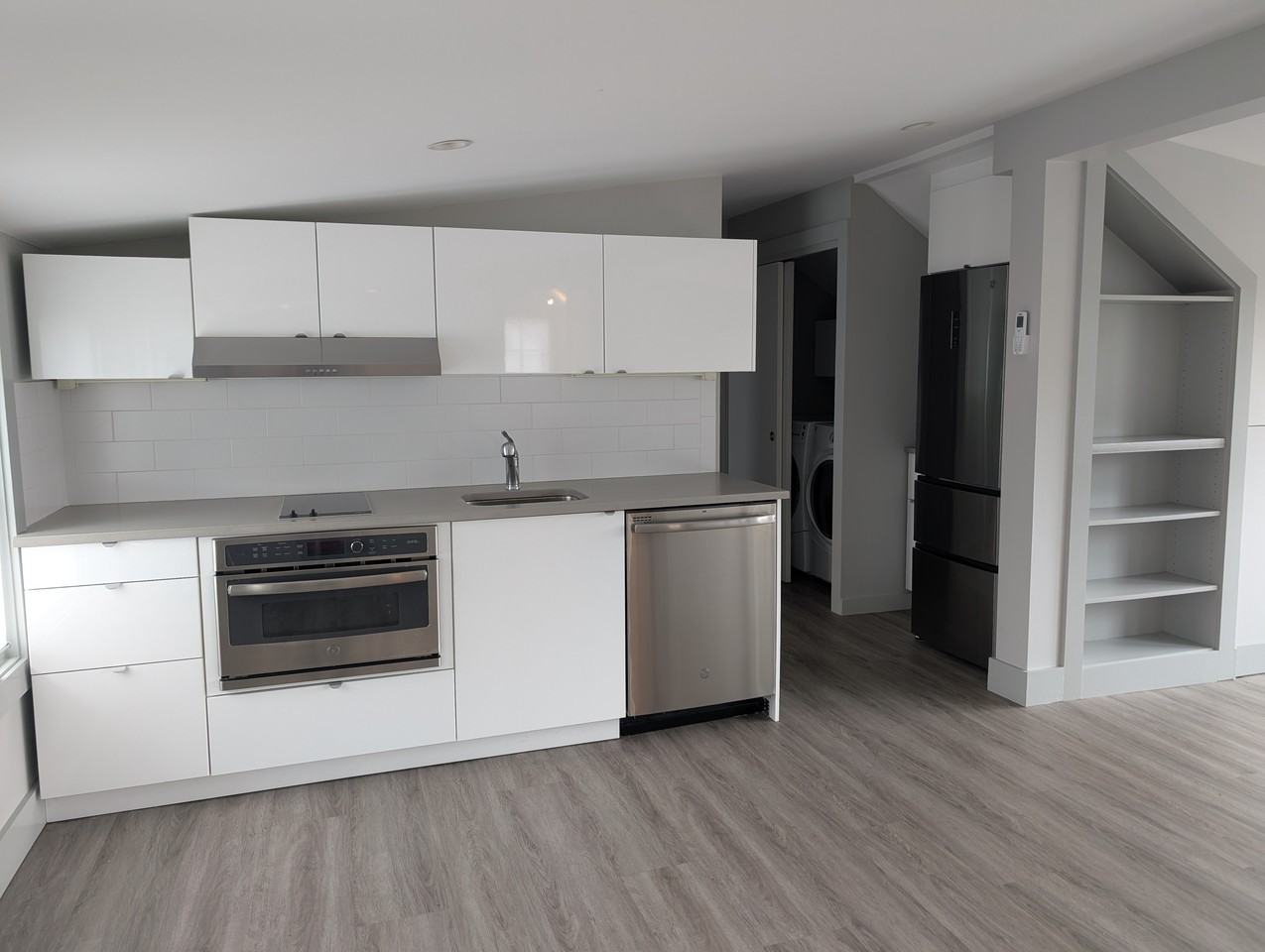 15 Myrtle Ave #10A - Photo 2 of 7