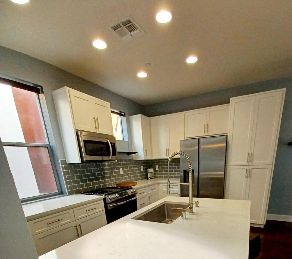 792 Krypton Ct - Photo 4 of 11