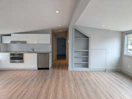 featured image of 15 Myrtle Ave #10A