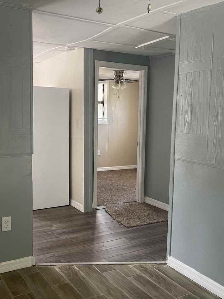 919 S Washington Ave - Photo 4 of 18