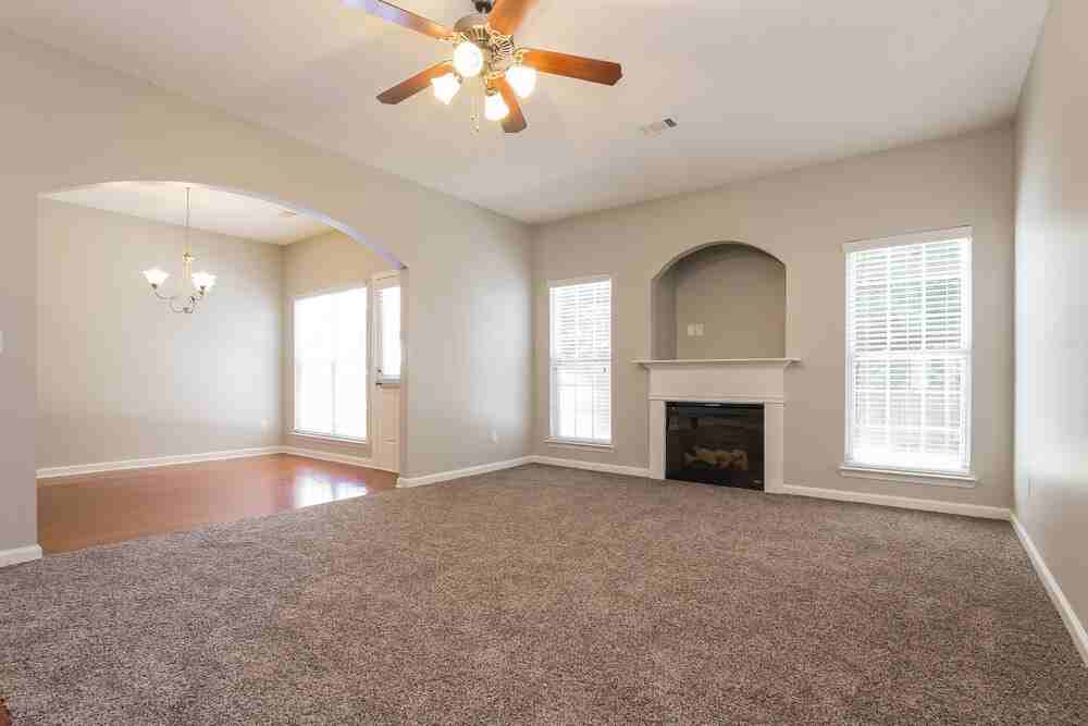 150 Preserve Dr - Photo 4 of 15