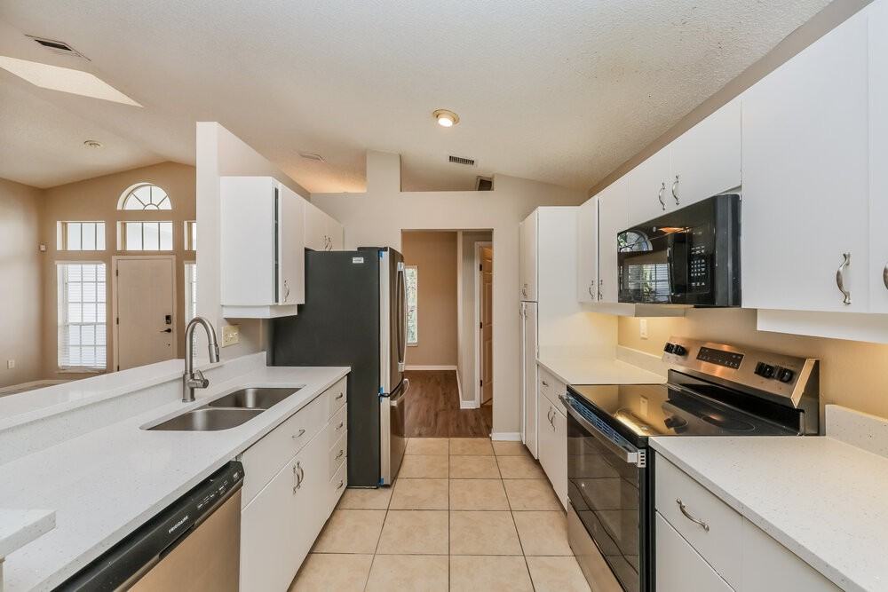 10232 Arrow Creek Rd - Photo 7 of 16