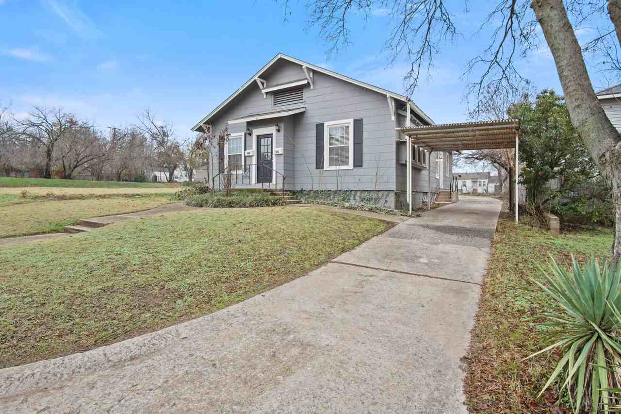 2306 Nw 38th St #2306 - Photo 7 of 24