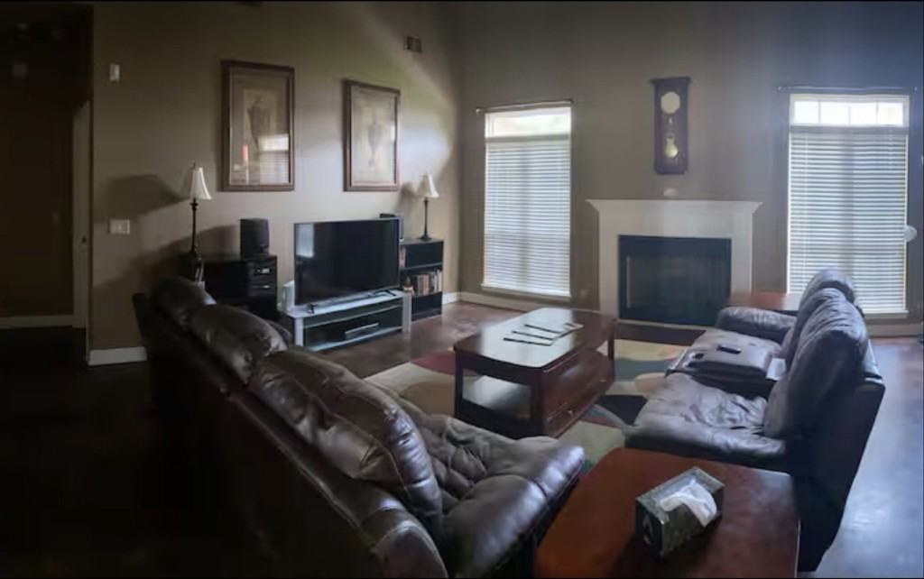 227 Lookout Cir - Photo 2 of 8