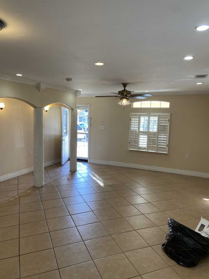 1214 N Manhattan St #1214 - Photo 4 of 5