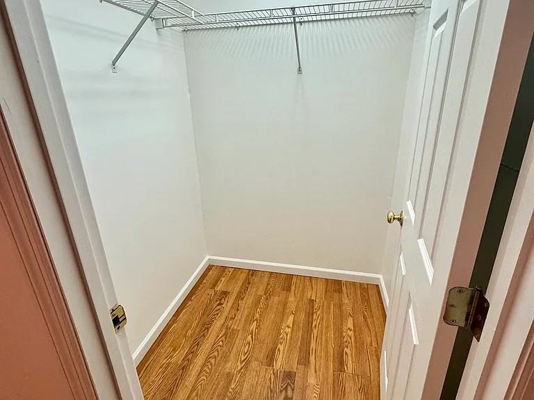 269 Peach Orchard Dr #7 - Photo 3 of 13