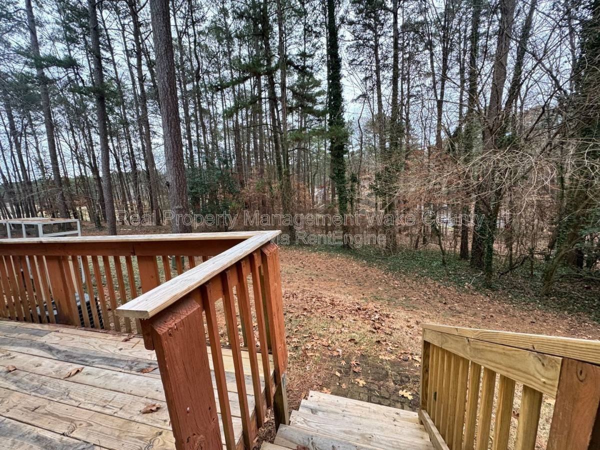 5754 Pool Side Dr - Photo 2 of 10