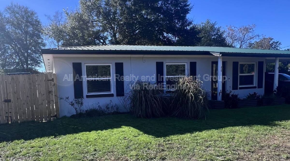 419 Marlowe Dr - Photo 3 of 10