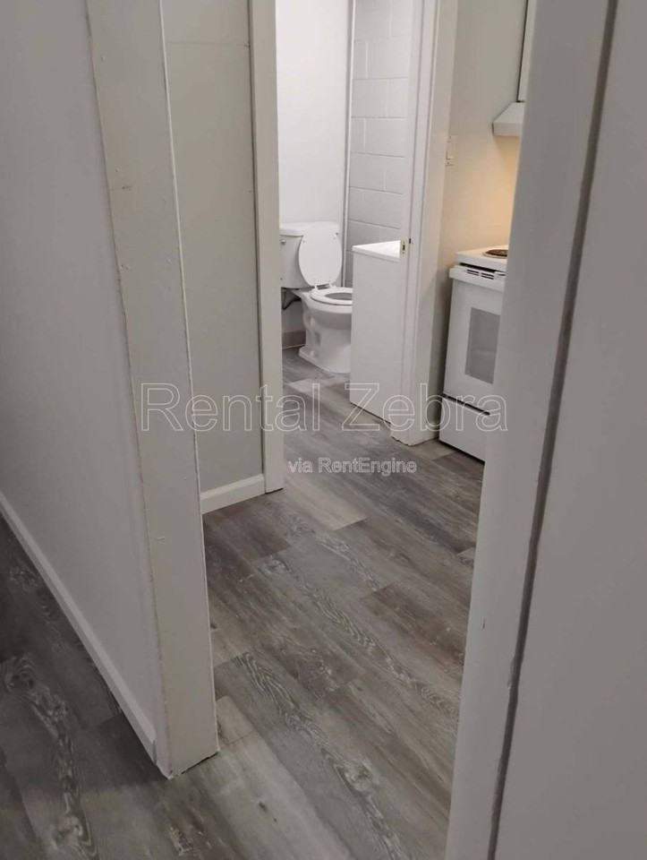 8301 Trout Ave #12 - Photo 2 of 9