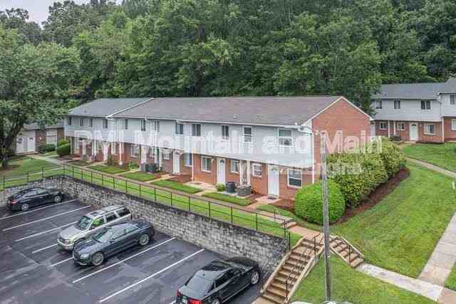 41 Beri Dr - Photo 2 of 10