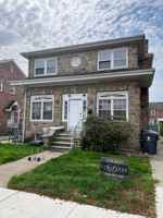 featured image of 1716 Chestnut St #2B