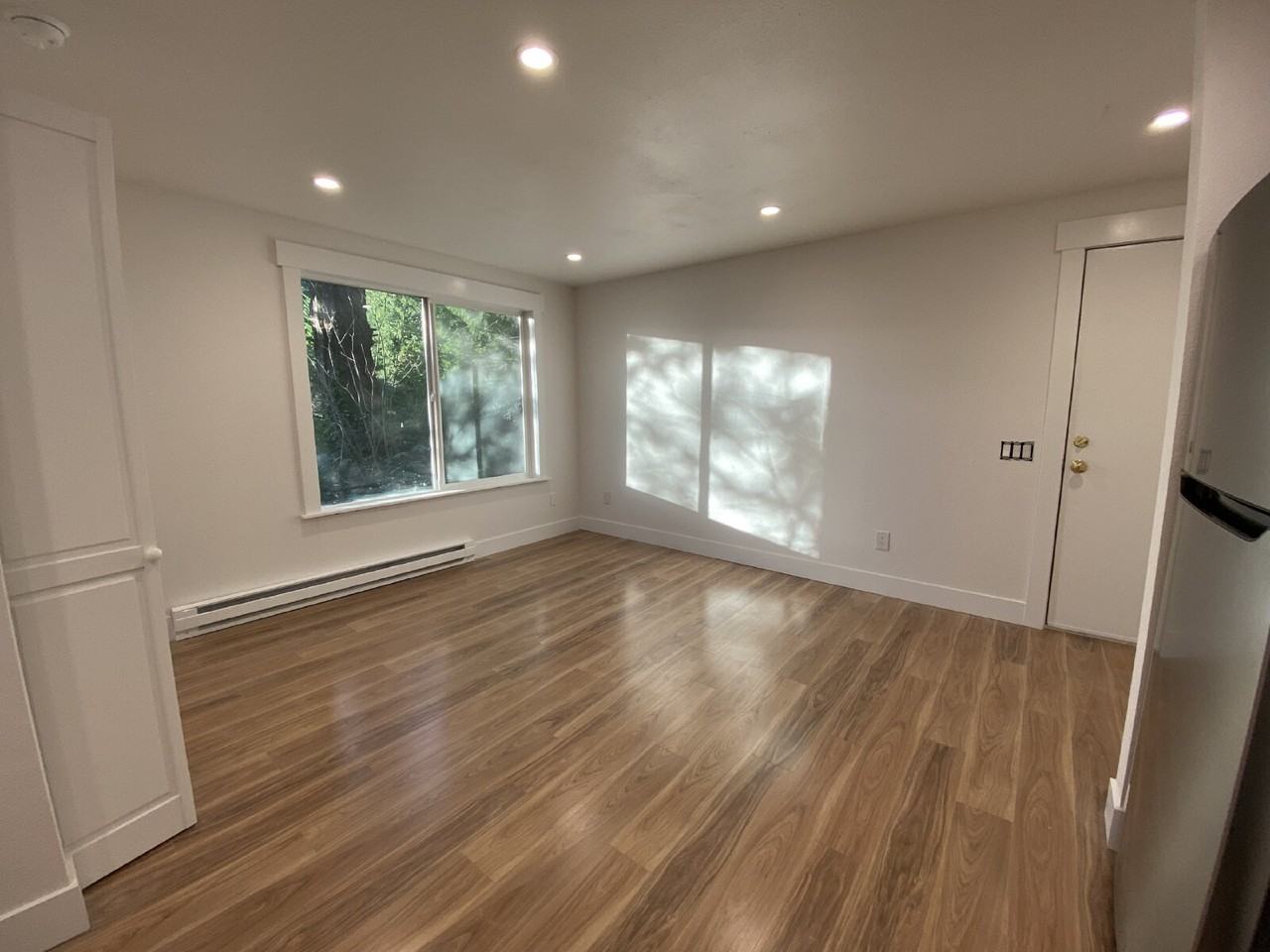 800 20th St #1 - Photo 6 of 13