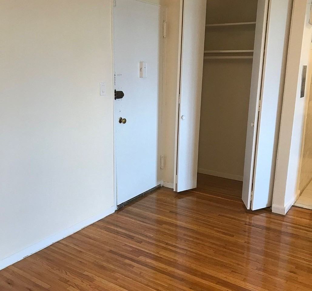 1144 Lydig Ave - Photo 5 of 7