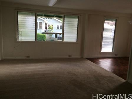 2820 Henry St - Photo 2 of 19