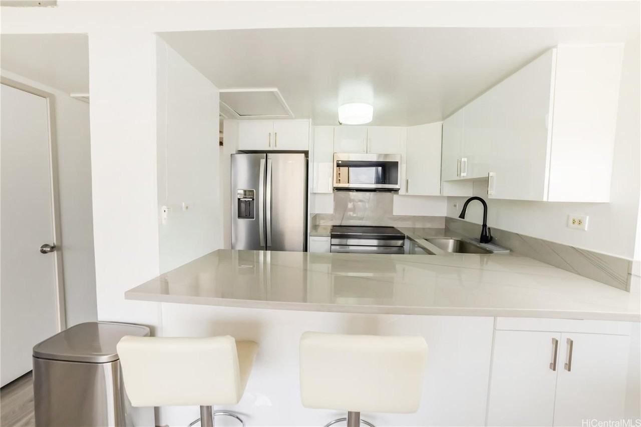 2610 Myrtle St - Photo 7 of 23