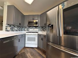 featured image of 87-366 Kulawae St