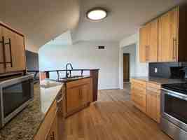 featured image of 2237 Evergreen Rd #5