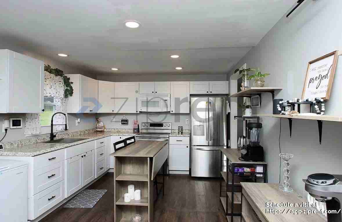 58 Litchfield St - Photo 7 of 48