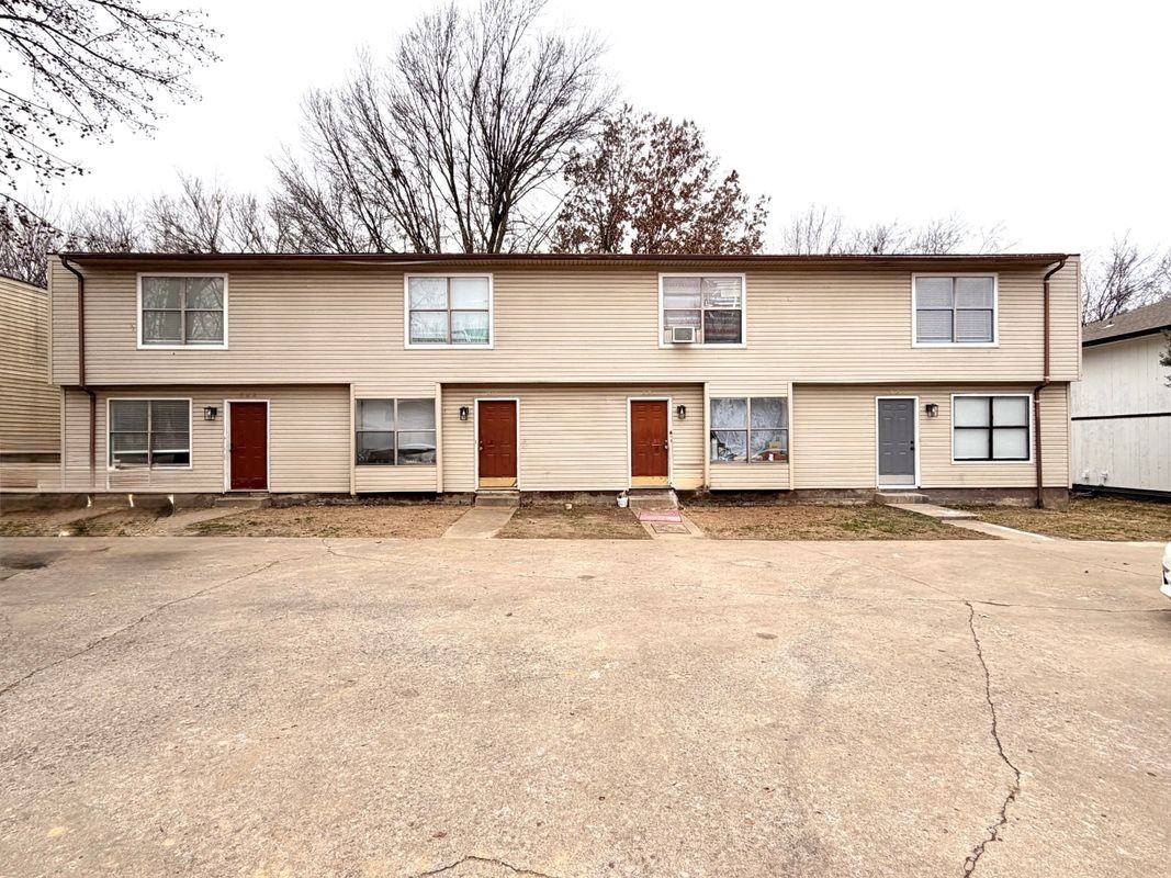 525 N Betty Jo Dr ##529 - Photo 2 of 36