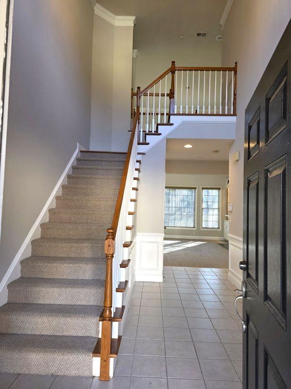 617 Maple Grove Way - Photo 2 of 41