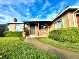 featured image of 627 Haggin Ave