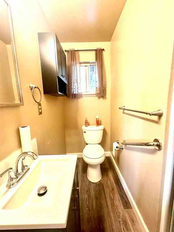 627 Haggin Ave - Photo 6 of 16