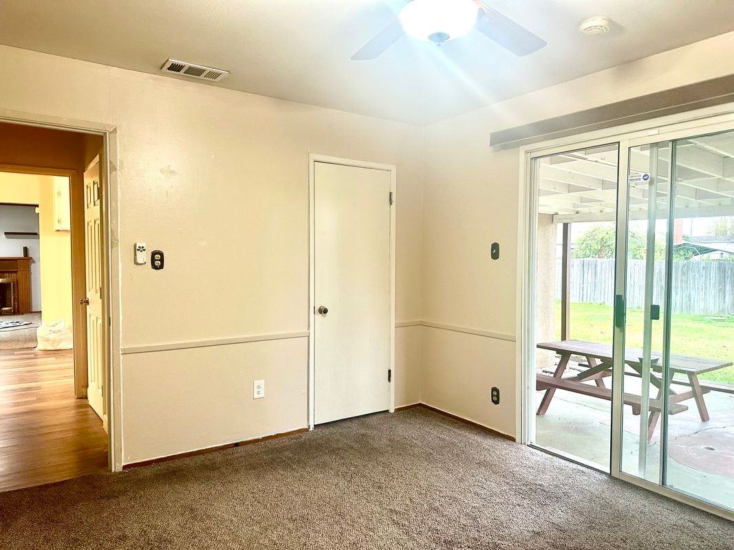 627 Haggin Ave - Photo 7 of 16