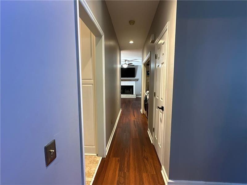 1251 Green Oak Cir - Photo 7 of 32