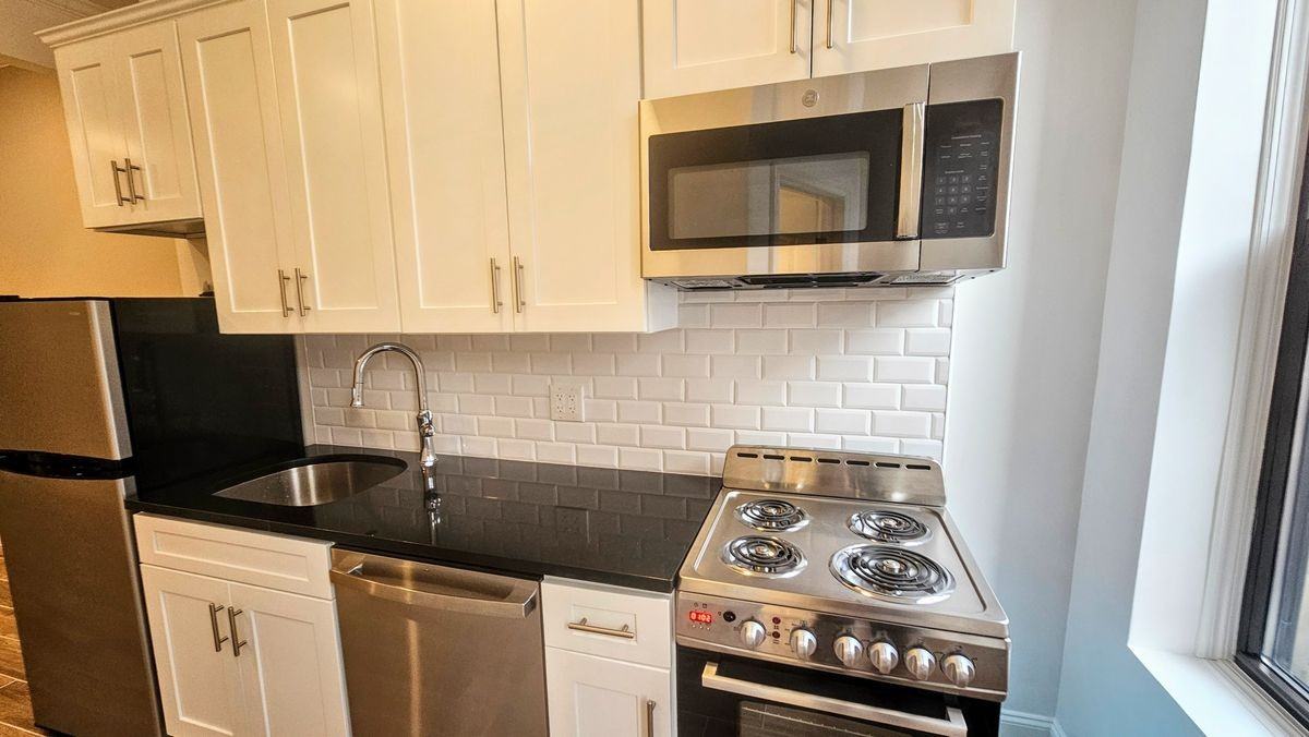 1584 1st Ave - Photo 7 of 15