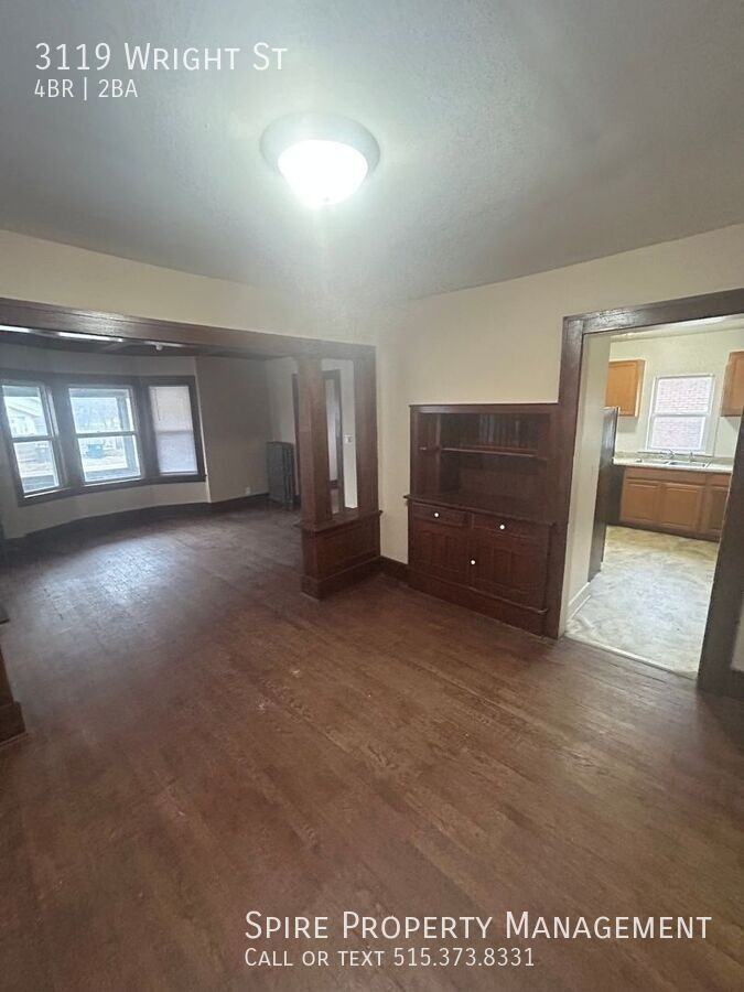 3119 Wright St - Photo 3 of 9