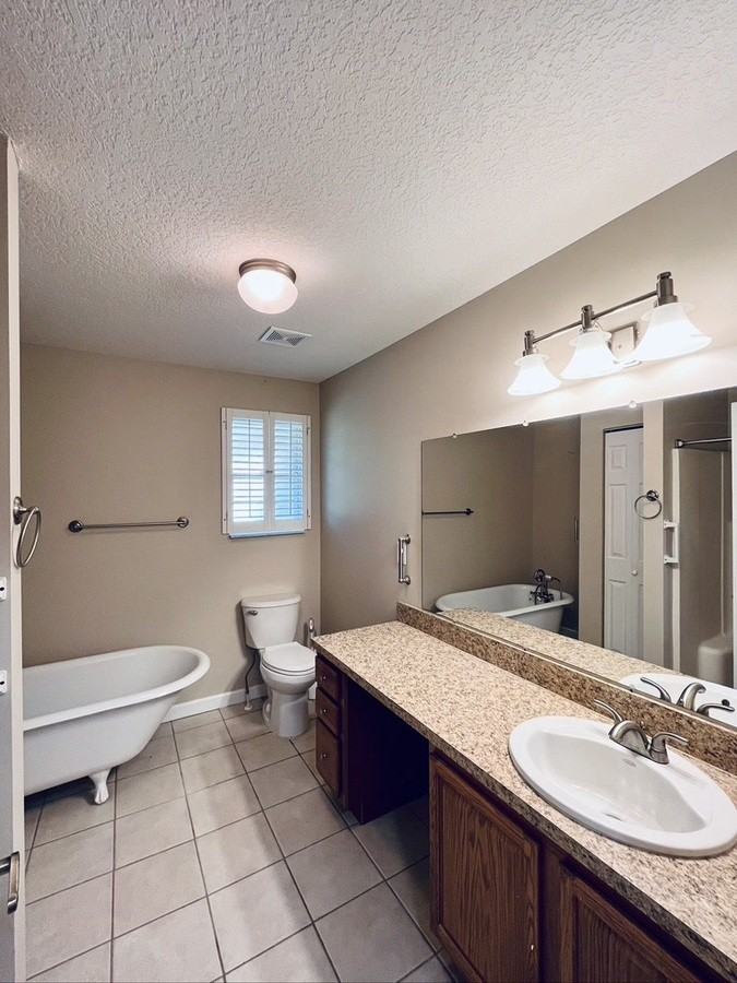 273 Hollywood Forest Dr - Photo 2 of 34