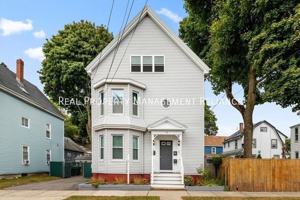 featured image of 78 Lexington St #2