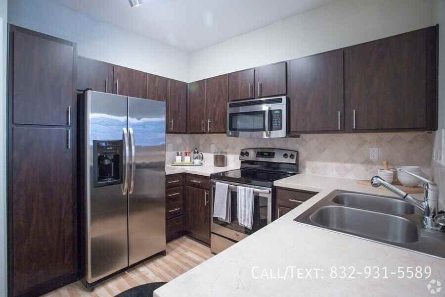 5235 Wakeforest St - Photo 2 of 10