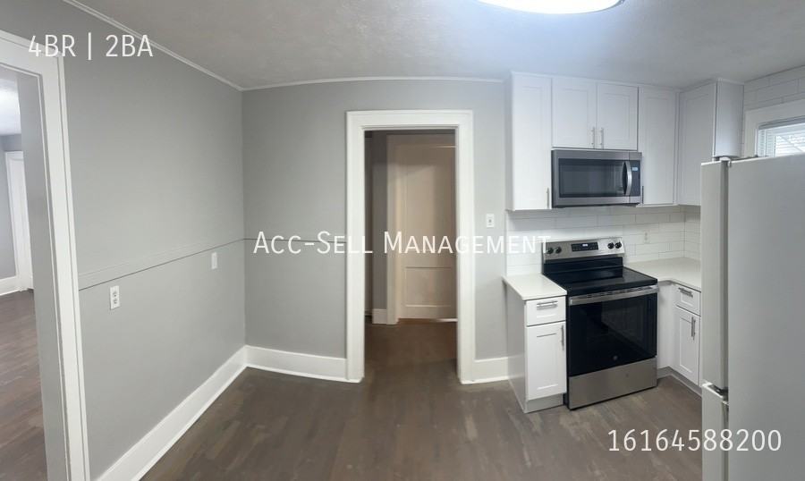 401 Fernando St Ne - Photo 5 of 18