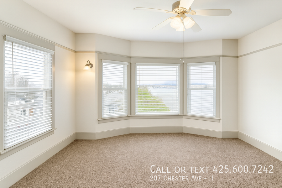 207 Chester Ave #H - Photo 2 of 11